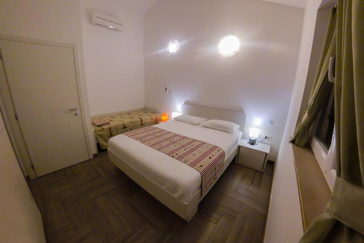 Wabi Sabi Resort & Apartments Brzac Экстерьер фото